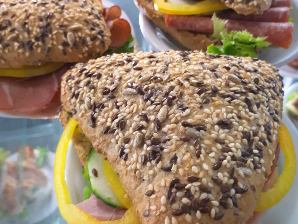 Belegte Körnerbrötchen